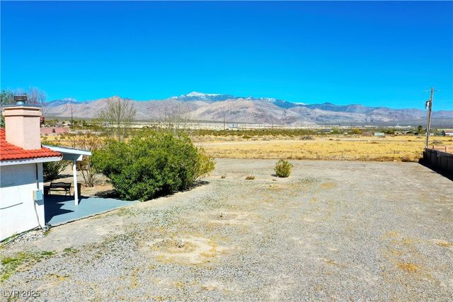 2801 Peggy Avenue, Pahrump, NV 89048