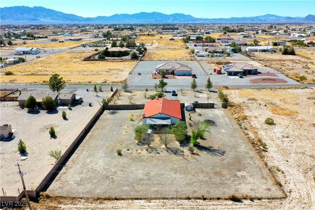 2801 Peggy Avenue, Pahrump, NV 89048
