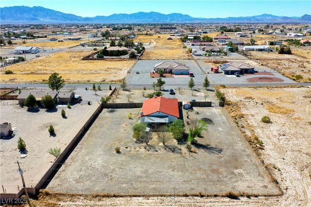 2801 Peggy Avenue, Pahrump, NV 89048