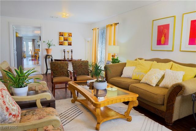 2801 Peggy Avenue, Pahrump, NV 89048