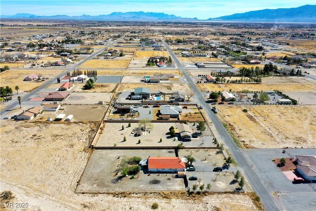 2801 Peggy Avenue, Pahrump, NV 89048