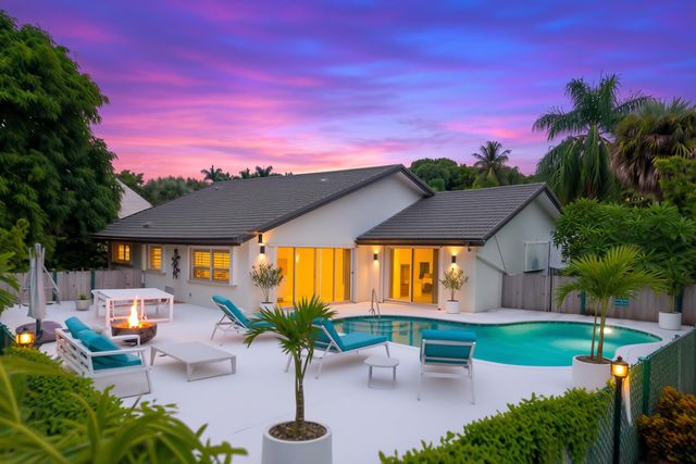 4526 Saint Andrews Drive, Boynton Beach, FL 33436