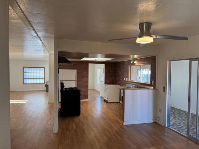 4425 Clares, Capitola, CA 95010