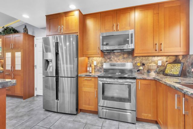 5936 Clay Basket Dr, Citrus Heights, CA 95621