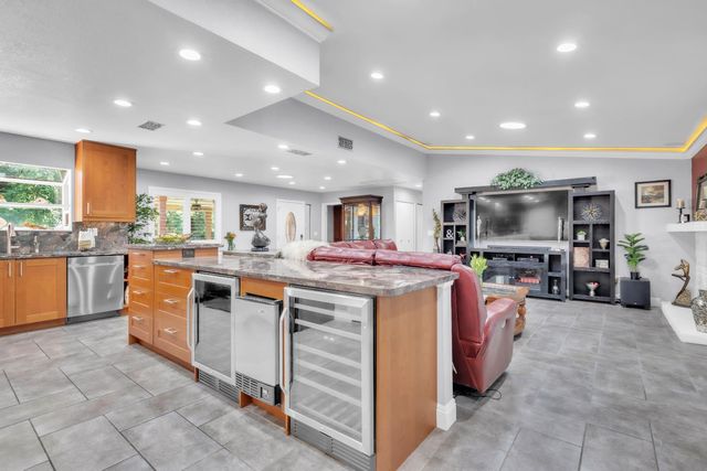 5936 Clay Basket Dr, Citrus Heights, CA 95621