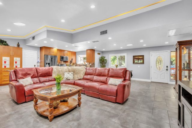 5936 Clay Basket Dr, Citrus Heights, CA 95621