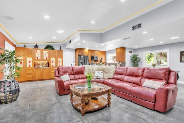 5936 Clay Basket Dr, Citrus Heights, CA 95621