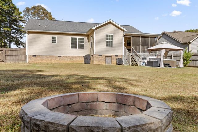 7006 Maple Leaf Lane, Harrison, TN 37341