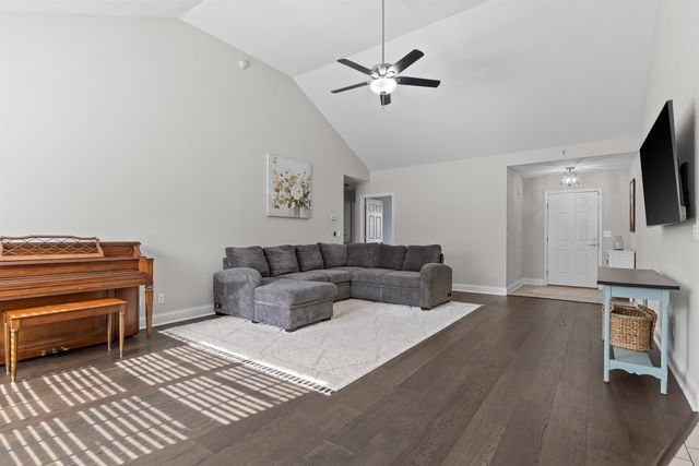 7006 Maple Leaf Lane, Harrison, TN 37341
