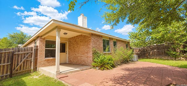 7630 PRESIDIO CRK, Boerne, TX 78015