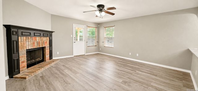 7630 PRESIDIO CRK, Boerne, TX 78015