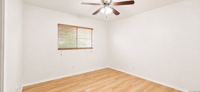 7630 PRESIDIO CRK, Boerne, TX 78015