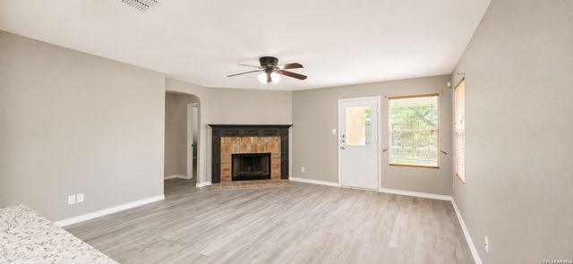 7630 PRESIDIO CRK, Boerne, TX 78015