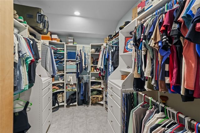 34 Arrow Lane, North Kingstown, RI 02852