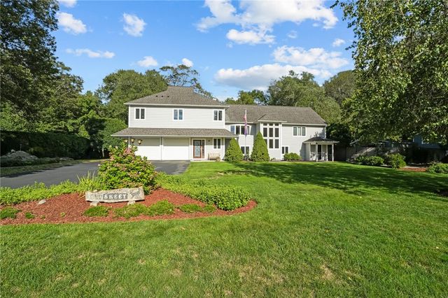34 Arrow Lane, North Kingstown, RI 02852