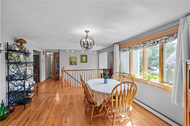 34 Arrow Lane, North Kingstown, RI 02852