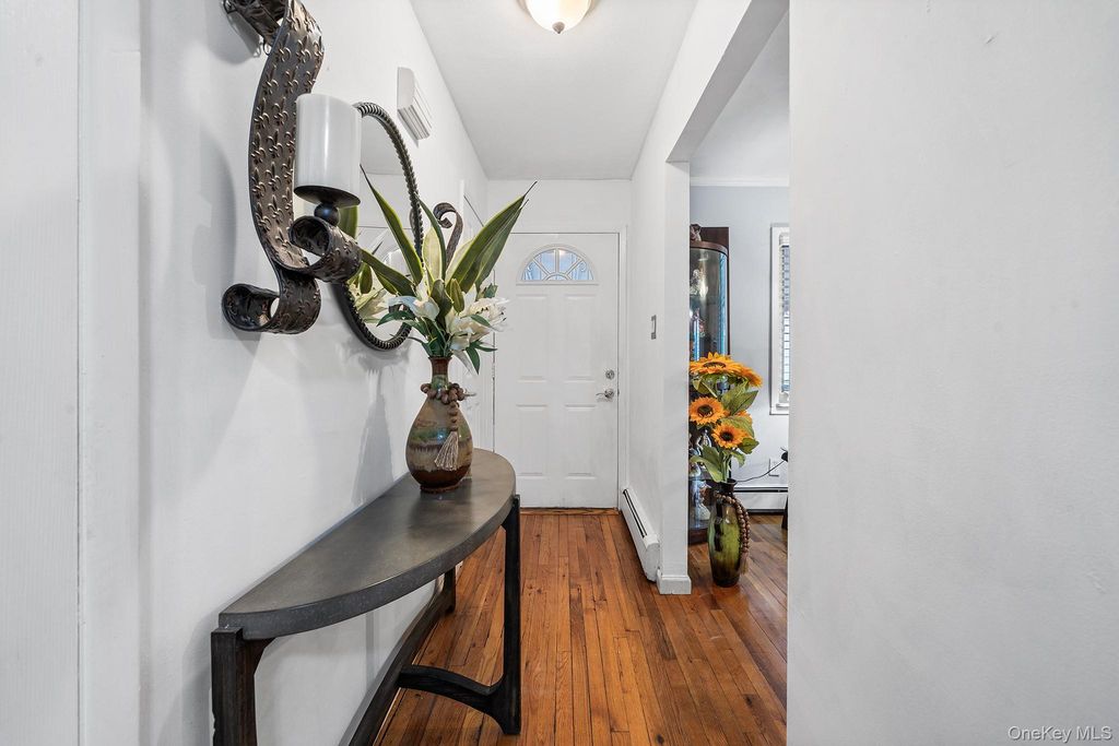 44 Belmont Boulevard, Elmont, NY 11003 — photo 4