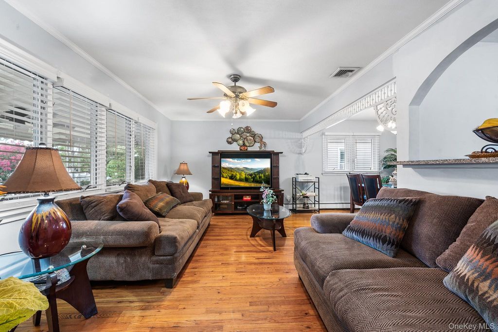 44 Belmont Boulevard, Elmont, NY 11003 — photo 5