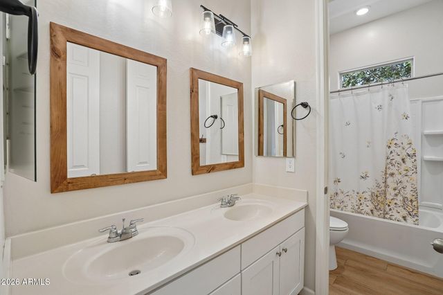 3074 E SUNRISE Place, Chandler, AZ 85286