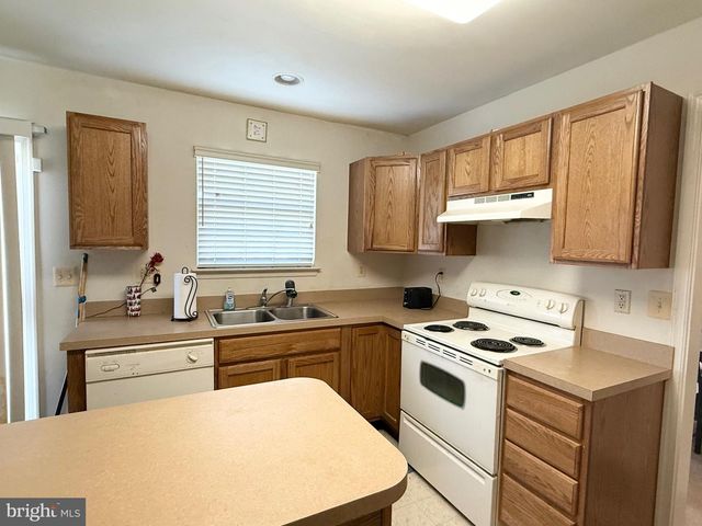 111 MARTIN DR, Hurlock, MD 21643