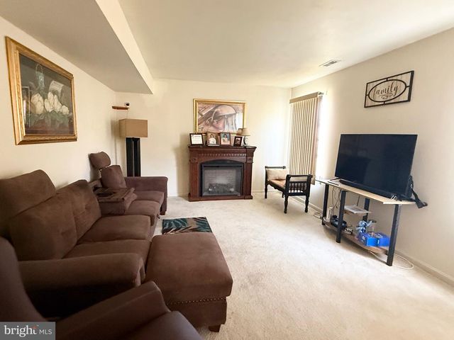 111 MARTIN DR, Hurlock, MD 21643