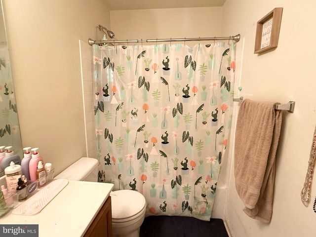 111 MARTIN DR, Hurlock, MD 21643