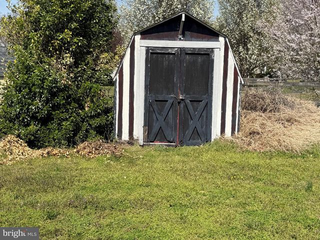 111 MARTIN DR, Hurlock, MD 21643