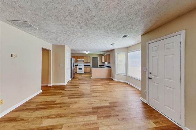 1867 Harmony Trace, Lithonia, GA 30058