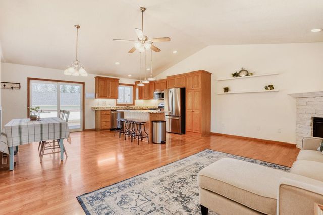 4745 Lexington Avenue NE, Andover, MN 55304