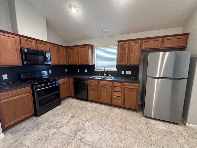 2303 Summit Meadow Drive, Houston, TX 77489