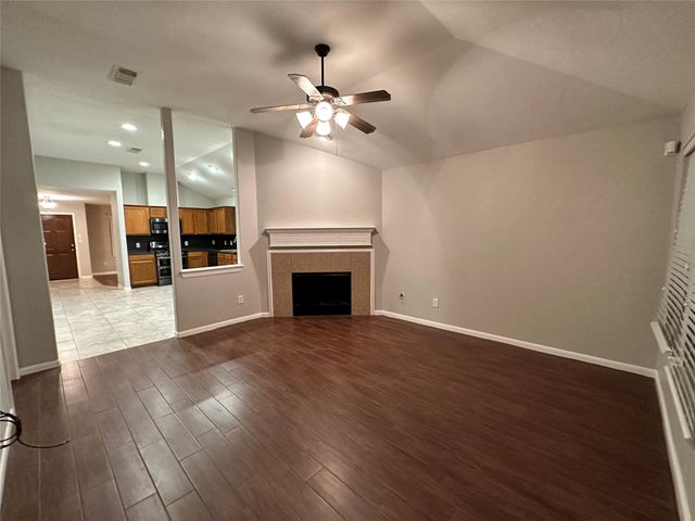 2303 Summit Meadow Drive, Houston, TX 77489