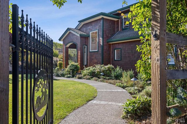 6381 Nicasio Valley Rd, Nicasio, CA 94946