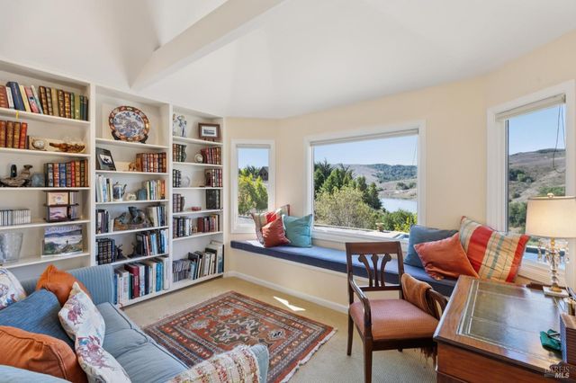 6381 Nicasio Valley Rd, Nicasio, CA 94946