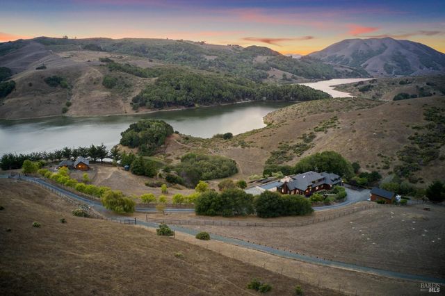 6381 Nicasio Valley Rd, Nicasio, CA 94946