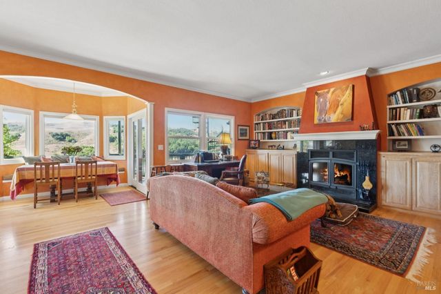 6381 Nicasio Valley Rd, Nicasio, CA 94946