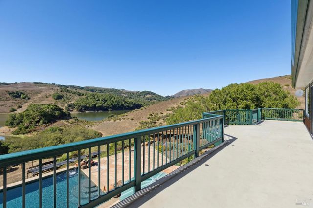 6381 Nicasio Valley Rd, Nicasio, CA 94946