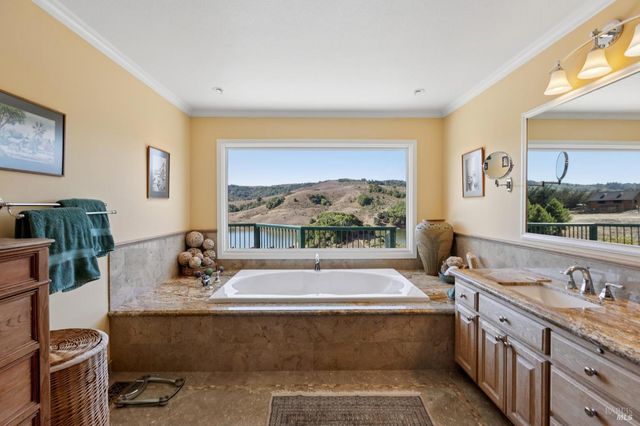 6381 Nicasio Valley Rd, Nicasio, CA 94946