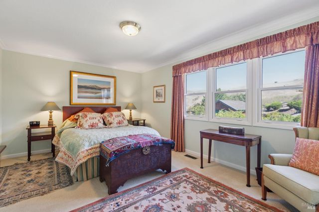 6381 Nicasio Valley Rd, Nicasio, CA 94946