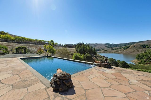 6381 Nicasio Valley Rd, Nicasio, CA 94946