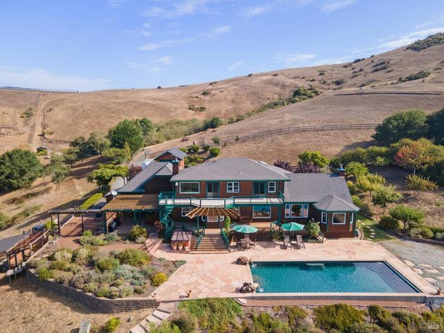 6381 Nicasio Valley Rd, Nicasio, CA 94946