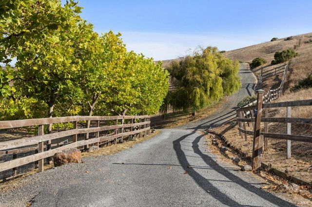 6381 Nicasio Valley Rd, Nicasio, CA 94946