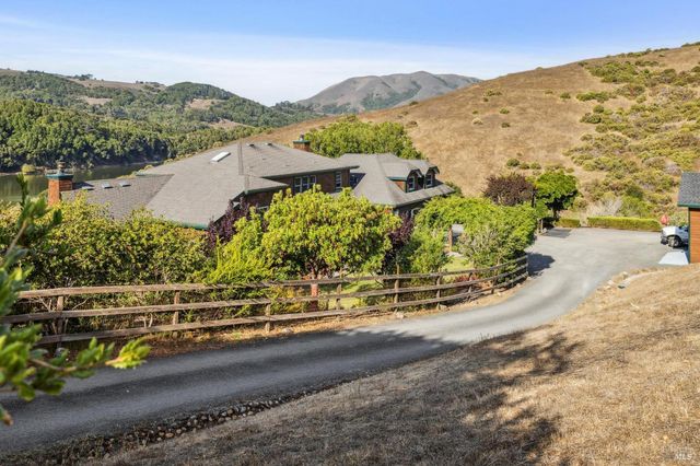 6381 Nicasio Valley Rd, Nicasio, CA 94946