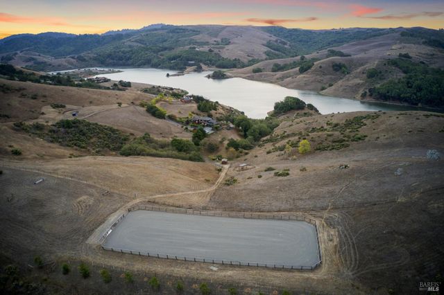 6381 Nicasio Valley Rd, Nicasio, CA 94946