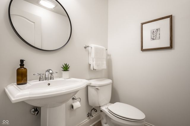 2359 Glebe Street, Carmel, IN 46032
