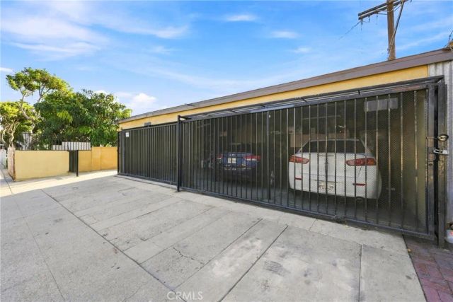5115 Loma Vista, Maywood, CA 90270