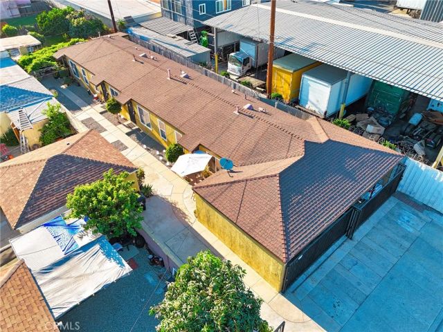 5115 Loma Vista, Maywood, CA 90270