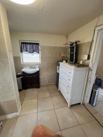 529 N 11th Street, Fort Pierce, FL 34950