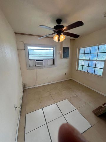 529 N 11th Street, Fort Pierce, FL 34950