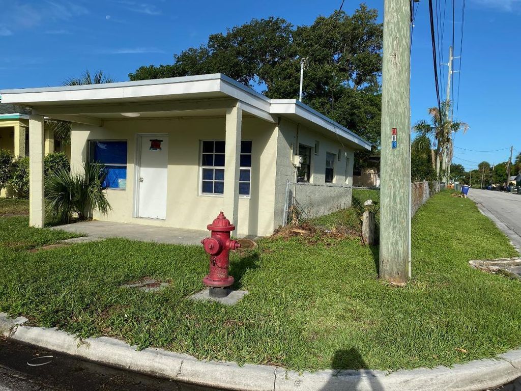 529 N 11th Street, Fort Pierce, FL 34950