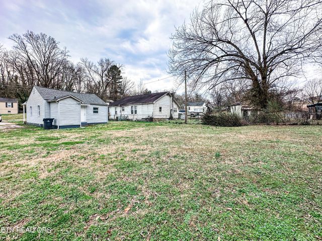 3619 McDonald Drive, Knoxville, TN 37914